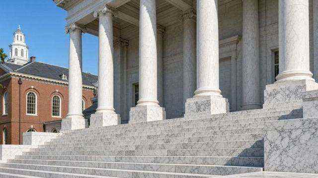 Maryland State House steps and marble columns
